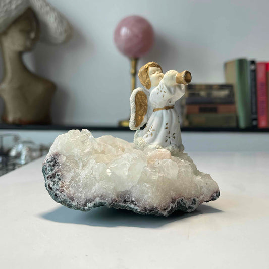 Bulutların Üzerinde