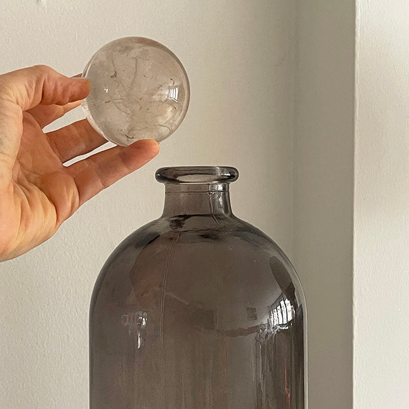 Kristal Kuvars kapaklı dekoratif şişe