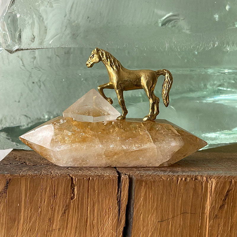 Cesaretle İleri Doğru