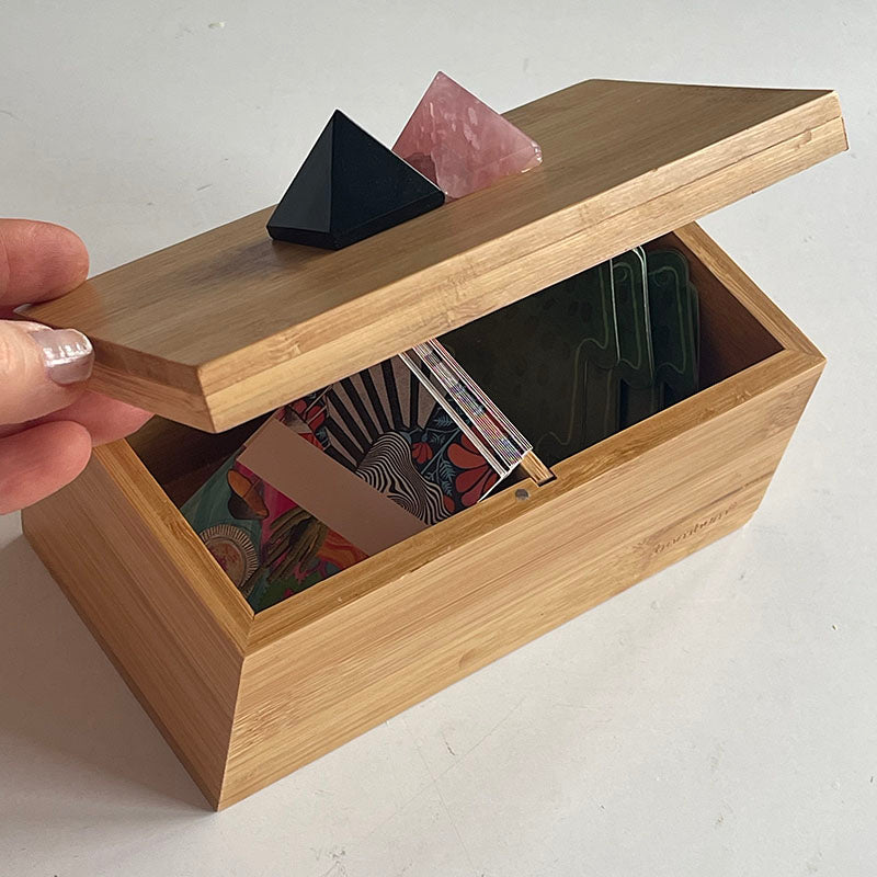 İkili Piramit Kutusu